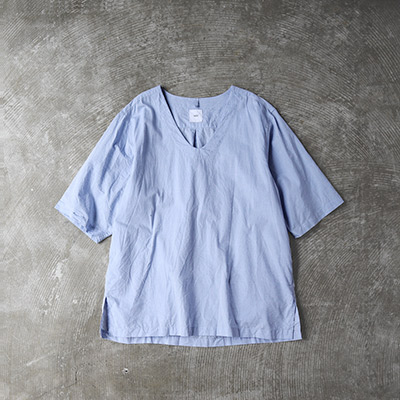 Half Sleeve Side Pocket V-neck Pullover Shirt