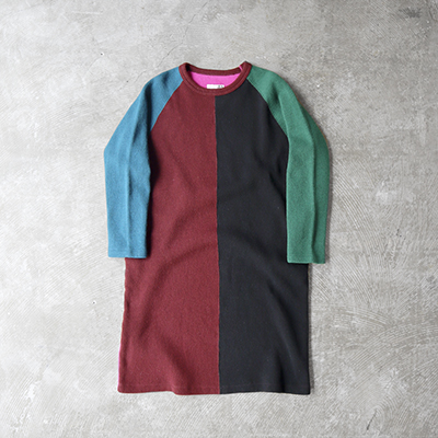 Color Panel Raglan Sleeve Crew Neck Dress