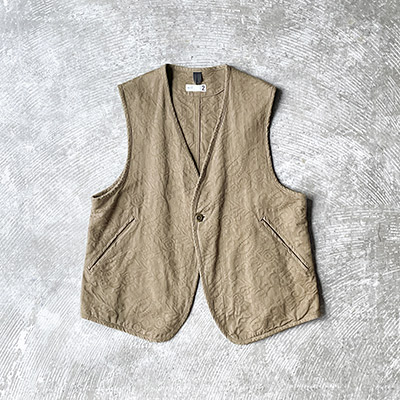 Back Slit Easy Vest