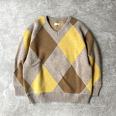 Lambswool Large Argyle Jacquard Knit V-neck Knit Sweater