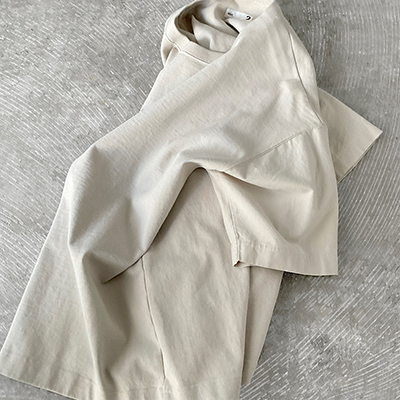 Short Shirt Sleeve T-shirt