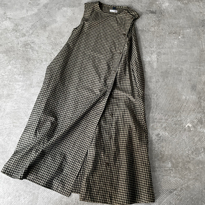 Side Button Sleeveless Dress