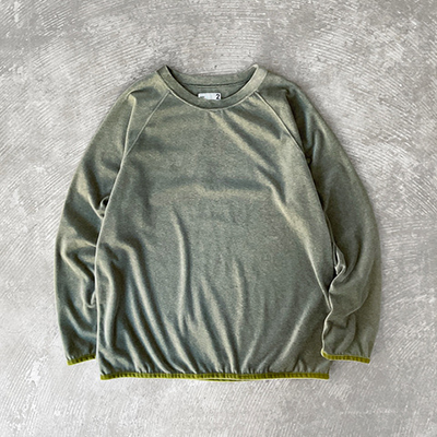 Velvet Trimmed Crew Neck Shirt