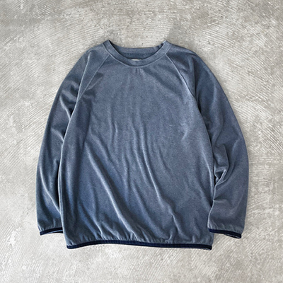 Velvet Trimmed Crew Neck Shirt