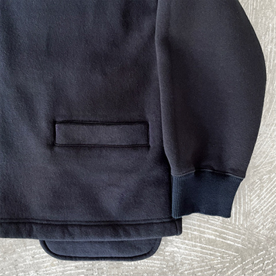 Stick Out Pocket Sweatshirt